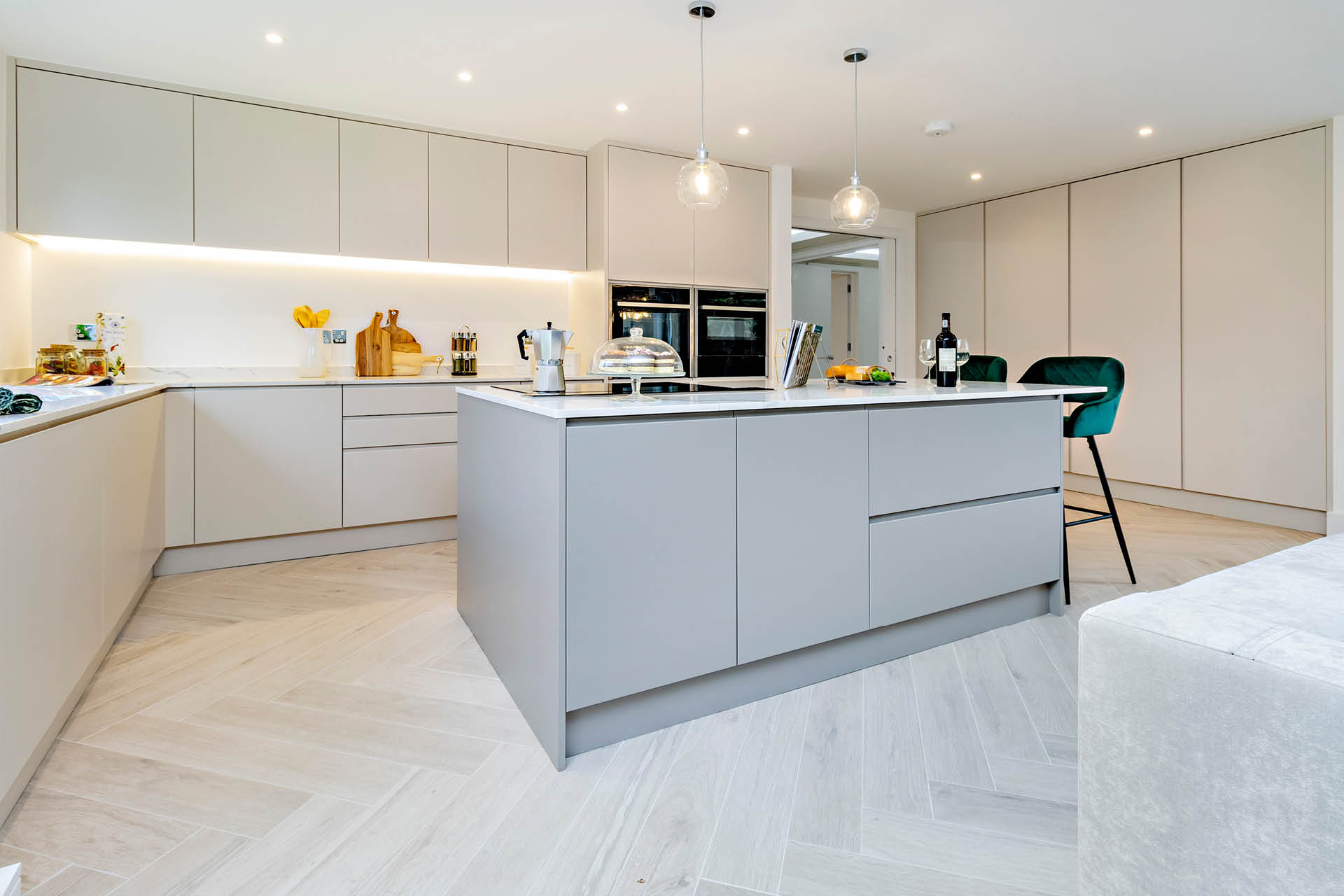 Folly Pathway Falcon Properties